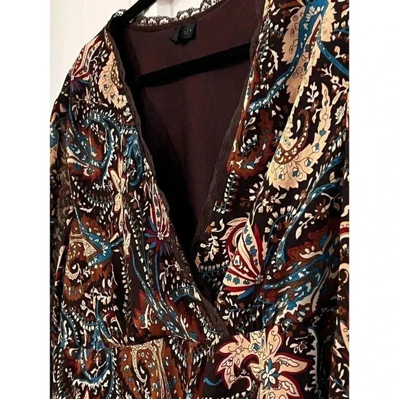 Essentials by Milano xl paisly tunic - Picture 2 of 8